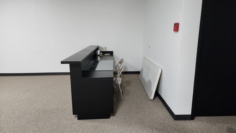 More Photos Of 8835 Wheat Cross Dr, Houston Freestanding For Lease