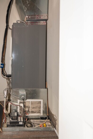 More Photos Of 50 W Biddle St, Baltimore Apartments For Sale