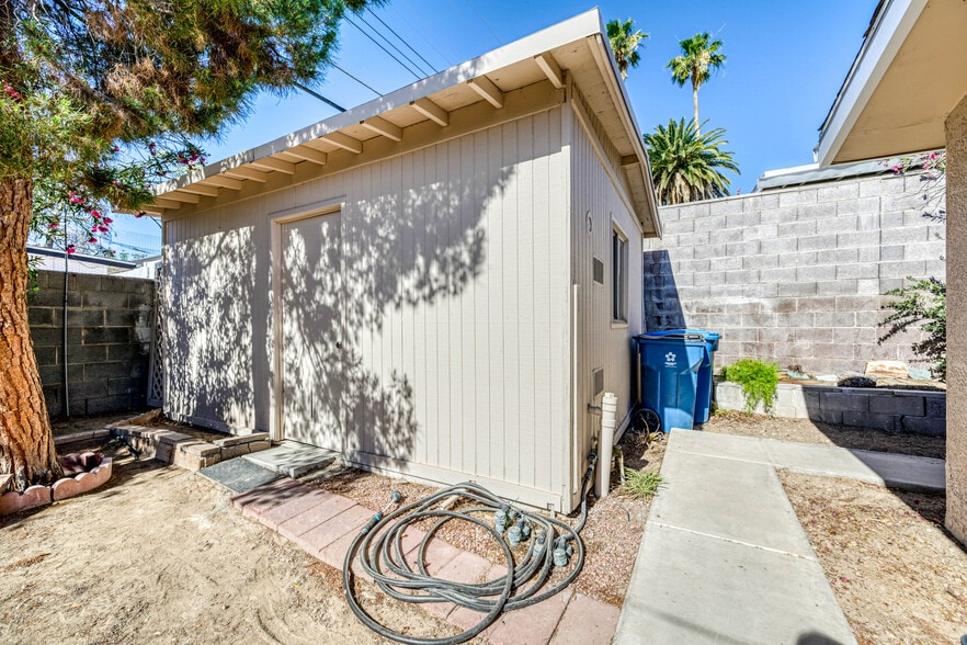 More Photos Of 1632 E Saint Louis Ave, Las Vegas Apartments For Sale