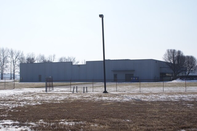 More Photos Of 9700 Highway 57, Evansville Office For Lease