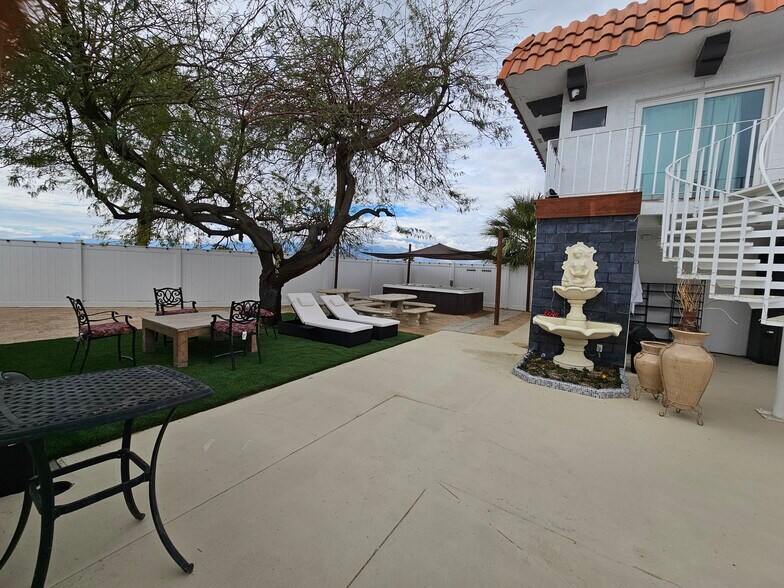More Photos Of 67780 Arena Blanca Rd, Desert Hot Springs Specialty For Sale