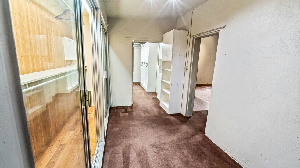 More Photos Of 4635 E Anaheim St, Long Beach Office Residential For Sale