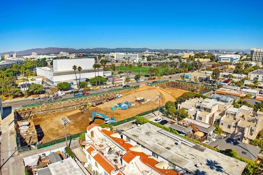 More Photos Of 234 Pico Blvd, Santa Monica Apartments For Lease