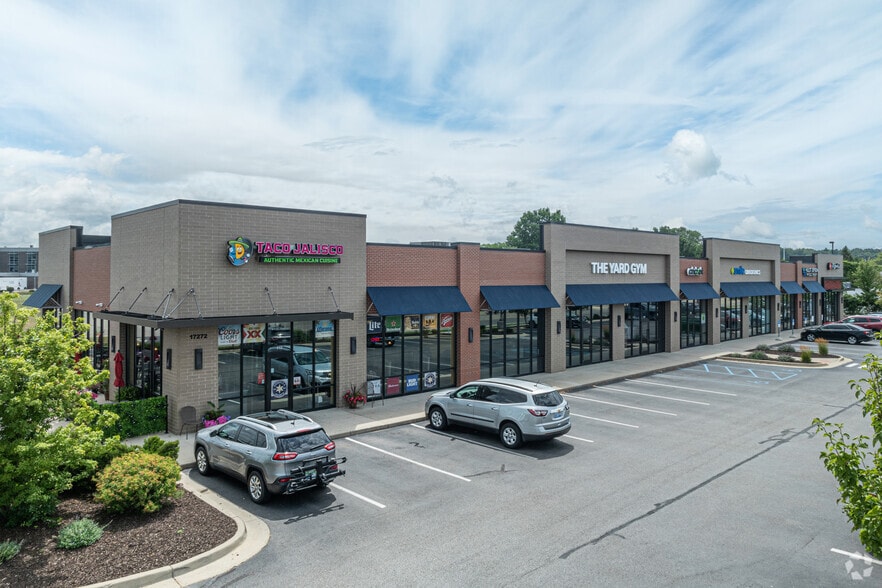 Primary Photo Of 17272 Robbins Rd, Grand Haven Storefront For Lease