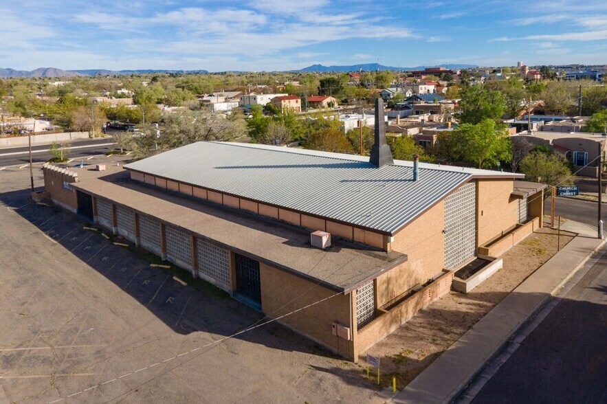 More Photos Of 111 University SE Blvd, Albuquerque Specialty For Sale