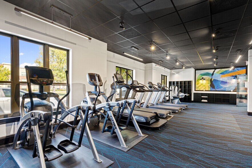 More Photos Of 380 Vista Court Dr, Plano Apartments For Lease