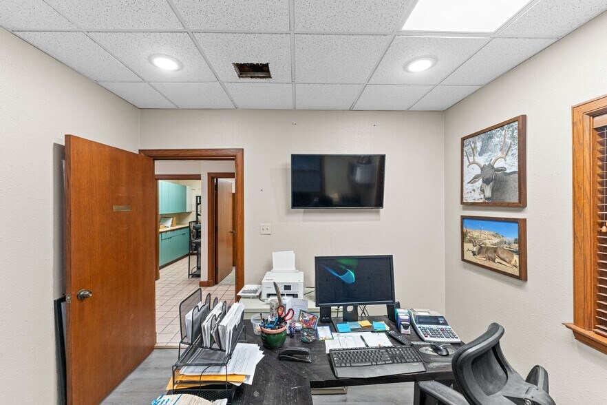 More Photos Of 4514 Billy Sames, Adkins Land For Sale