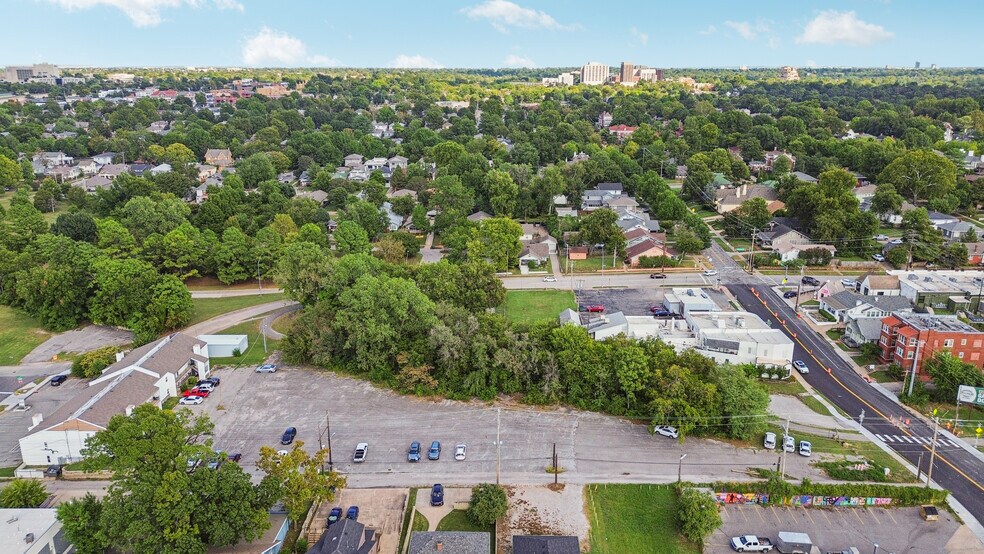 More Photos Of 121 18th St, Tulsa Land For Sale