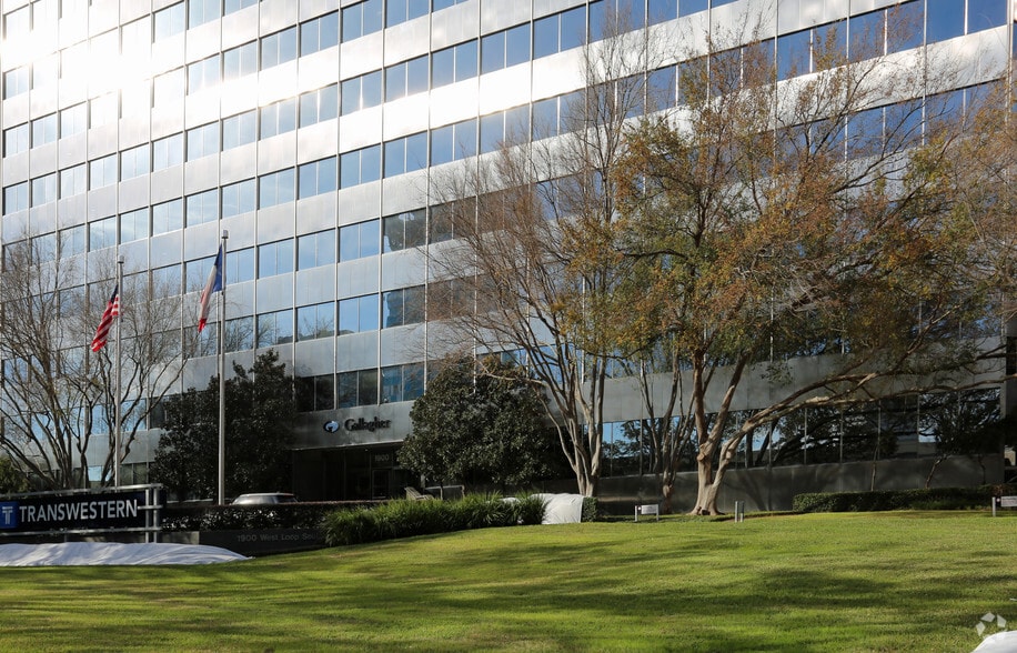 More Photos Of 1900 West Loop S, Houston Office For Lease