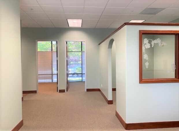 More Photos Of 205-245 Foss Creek Cir, Healdsburg Office For Sale