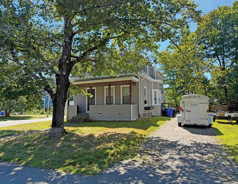 More Photos Of 83 Summit St, Rockland Apartments For Sale