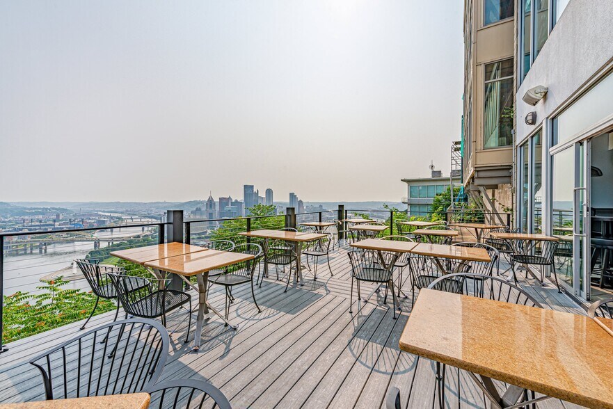 More Photos Of 1212 Grandview Ave, Pittsburgh Restaurant For Sale