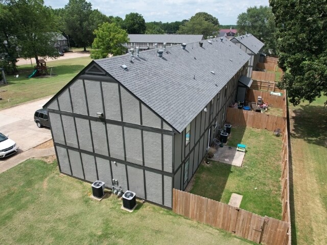 More Photos Of 1906 W Matthews Ave, Jonesboro Apartments For Sale