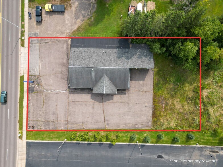 More Photos Of 233 S 8th St, Medford Office For Sale