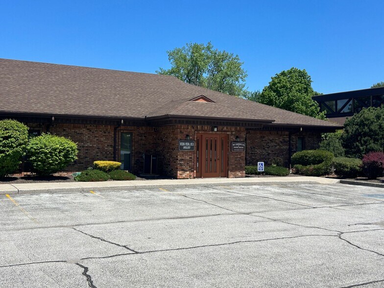 More Photos Of 3641 Ridge Rd, Highland Medical For Sale