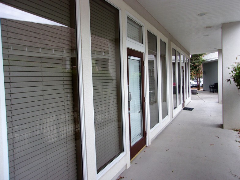 More Photos Of 2895 Highway 190, Mandeville Unknown For Lease
