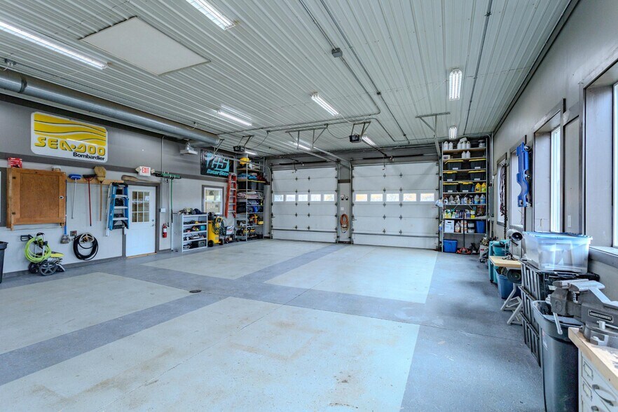 More Photos Of 4243 Back Country Ln, Harshaw Warehouse For Sale