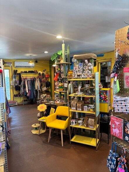 More Photos Of 3362 Glendale Blvd, Los Angeles Storefront Retail Residential For Lease