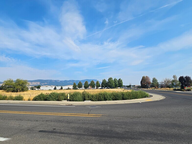 More Photos Of Walton Rd, Island City Land For Sale