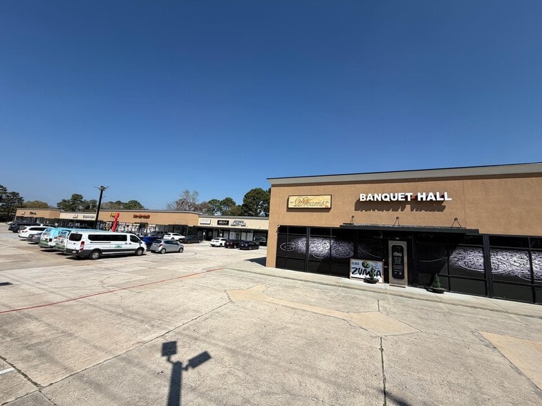 More Photos Of 16140 Kuykendahl Rd, Houston Unknown For Lease