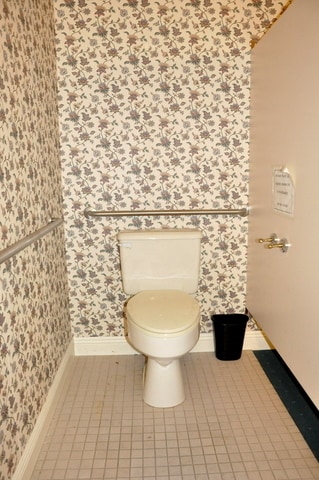 More Photos Of 208 N Park St, Streator Storefront Retail Residential For Sale