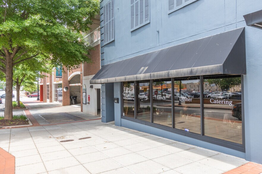 Primary Photo Of 122 W Whitner St, Anderson Restaurant For Lease