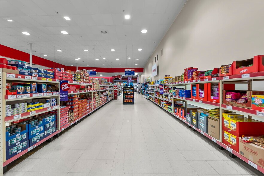 More Photos Of 121 S Sprigg St, Cape Girardeau Supermarket For Sale