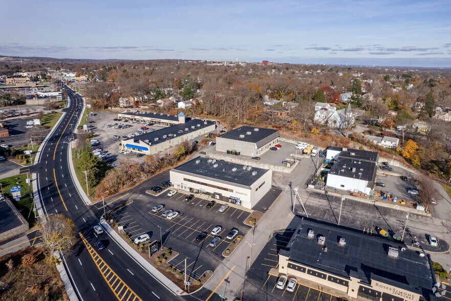 More Photos Of 120 Lambert Lind Hwy, Warwick Storefront Retail Office For Lease