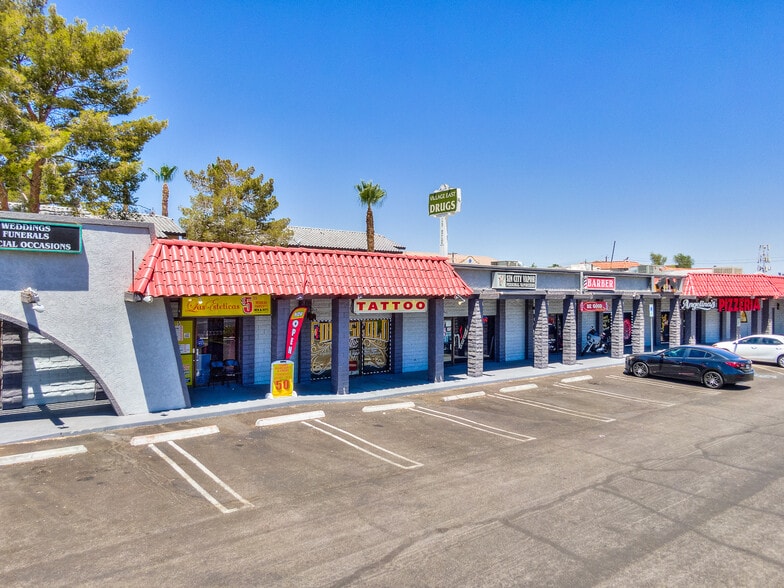 More Photos Of 5025 S Eastern Ave, Las Vegas Freestanding For Lease