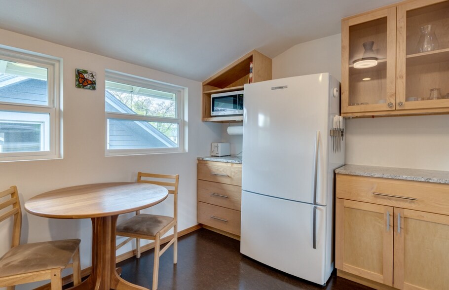 More Photos Of 1614 N Church St, Portland Apartments For Sale