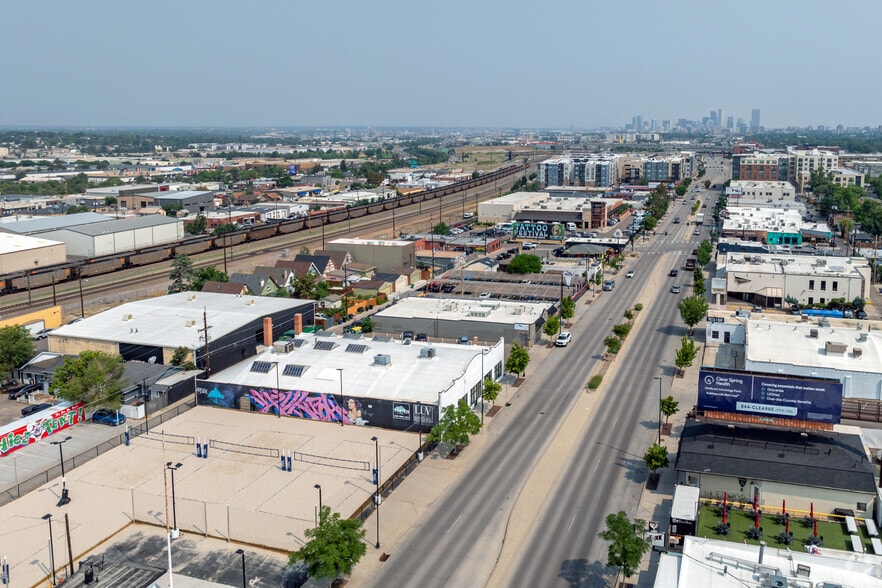More Photos Of 1361 S Broadway, Denver Storefront Retail Office For Lease