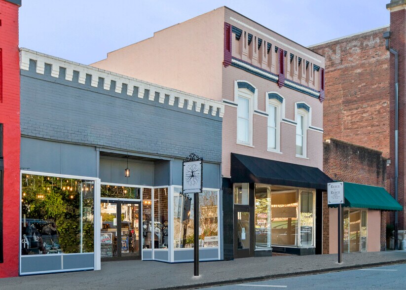 More Photos Of 119 S 3rd St, Smithfield Storefront For Sale