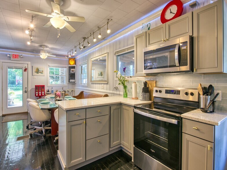 More Photos Of 24 Belle Meade Dr, Waynesville Specialty For Sale