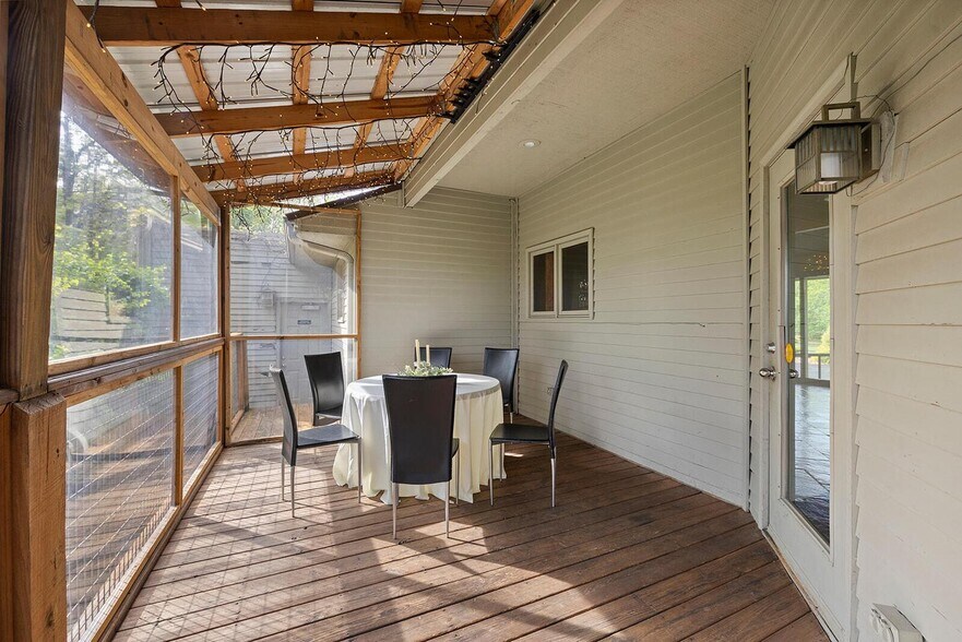 More Photos Of 381 W Guin Rd, Nixa Lodge Meeting Hall For Sale