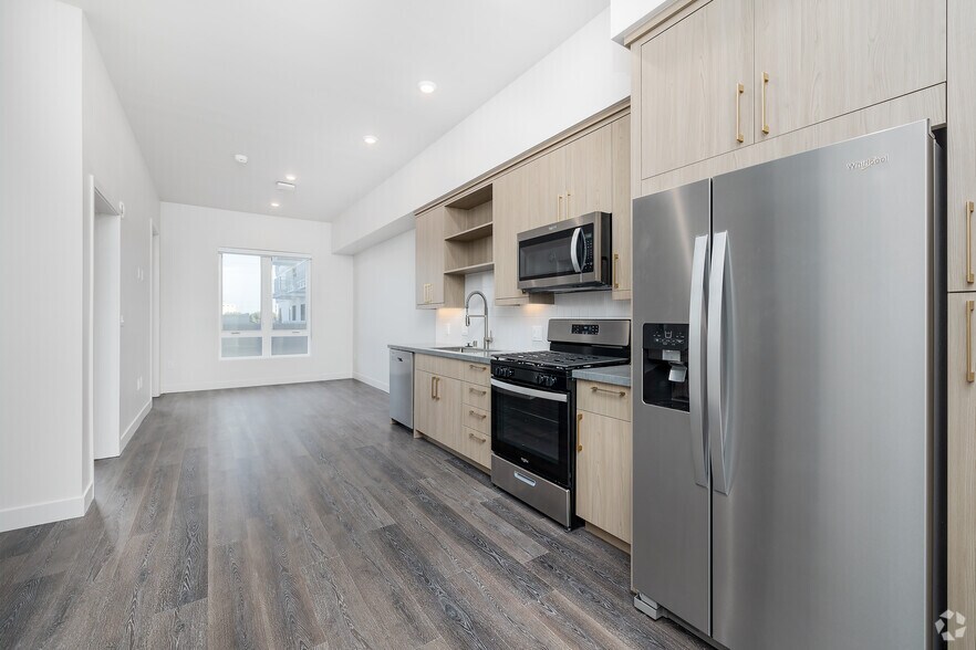 More Photos Of 1340 S Hill St, Los Angeles Apartments For Lease