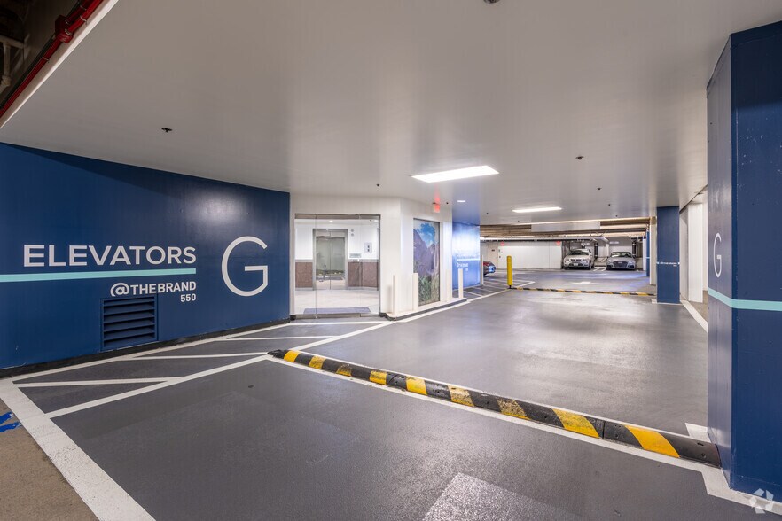 More Photos Of 550 N Brand Blvd, Glendale Office For Lease