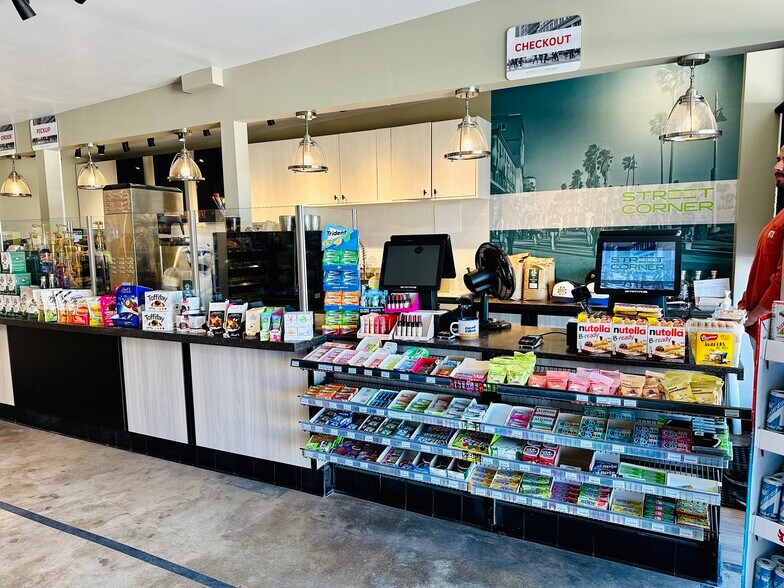 More Photos Of 1250-1272 The Strand, Hermosa Beach General Retail For Lease