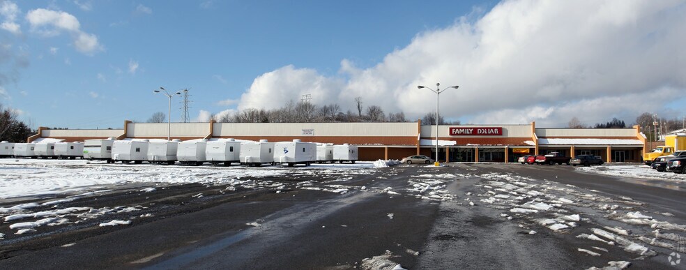 Primary Photo Of 609 Market St, Tazewell Unknown For Lease