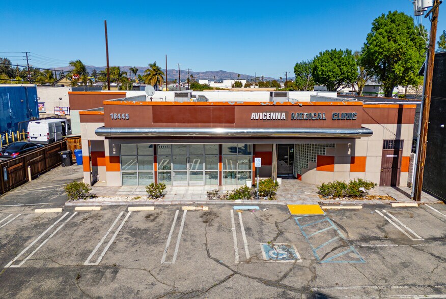 More Photos Of 18445 Vanowen St, Reseda Medical For Sale
