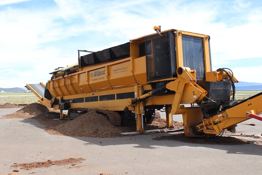 More Photos Of 24221 US-97 Hwy, Klamath Falls Contractor Storage Yard For Sale