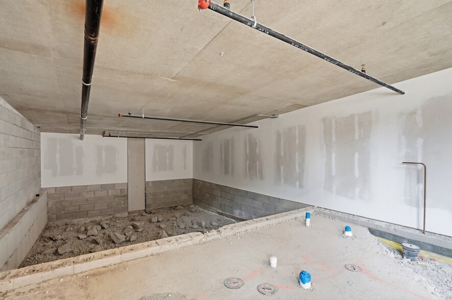 More Photos Of 39 E Hubbard Ave, Columbus Apartments For Lease
