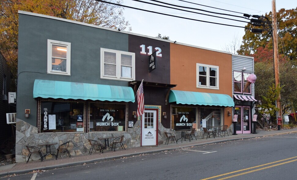 More Photos Of 112 W Main St, Burnsville Flex For Lease