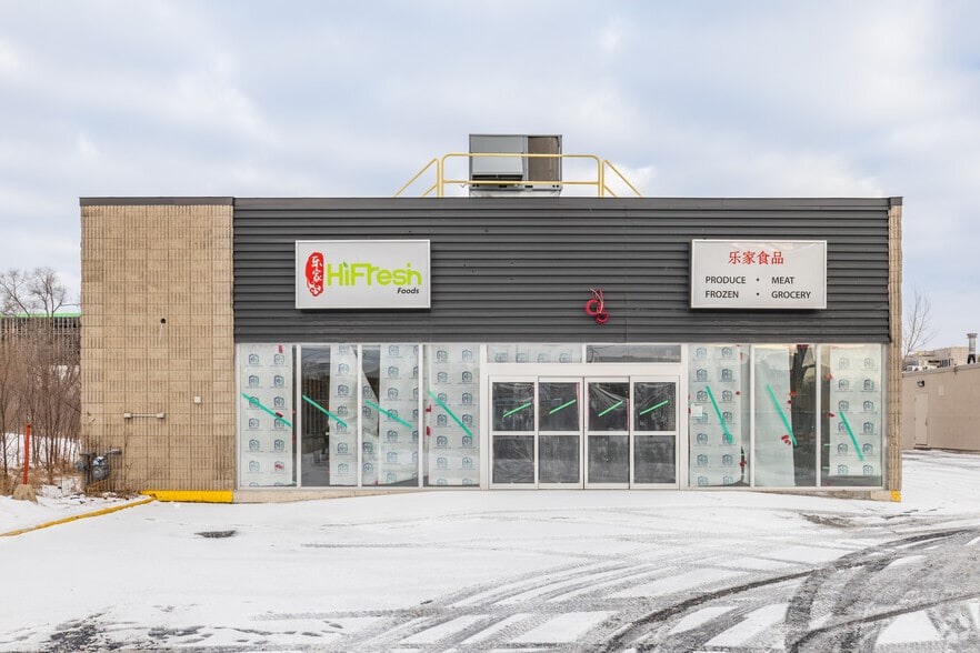 More Photos Of 1486 Merivale Rd, Ottawa Supermarket For Lease