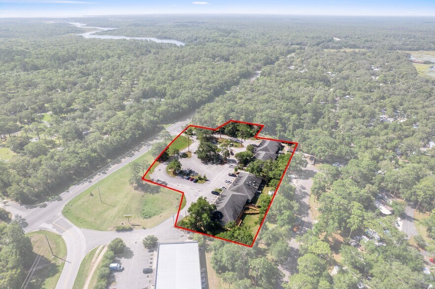 More Photos Of 14100 N Highway 19, Salt Springs Storefront Retail Office For Lease