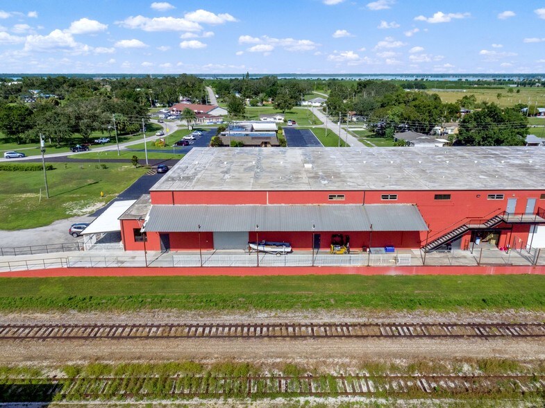 More Photos Of 110-112 W Interlake Blvd, Lake Placid Warehouse For Sale