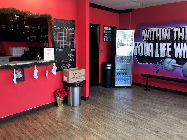 More Photos Of 2227 Portola Rd, Ventura Manufacturing For Lease