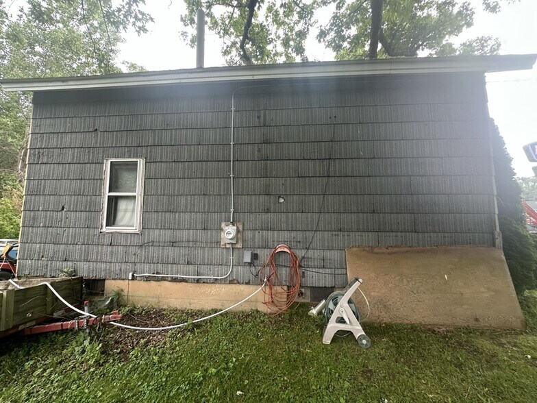 More Photos Of 6530 Broadway St, Lancaster General Retail For Sale