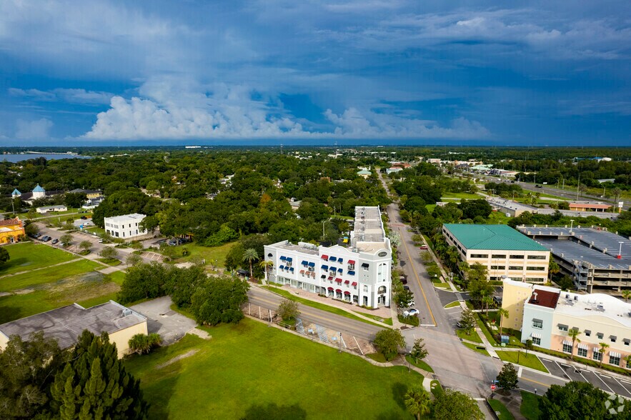 300 State St E, Oldsmar, FL 34677 MultiFamily For Lease