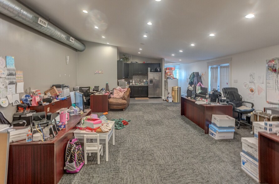 More Photos Of 836 E Highway N, Wentzville Flex For Sale