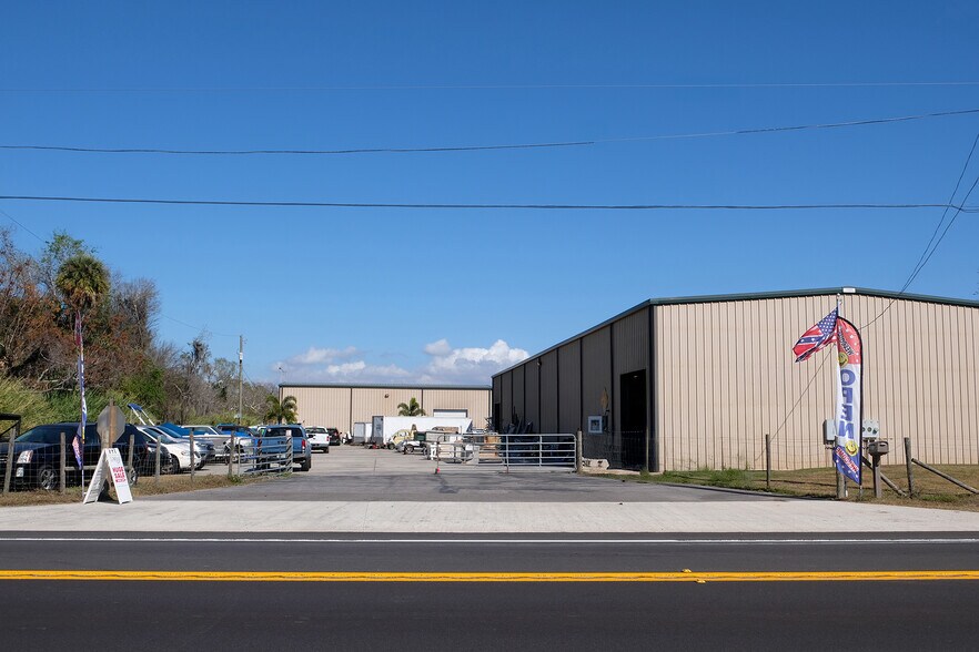 More Photos Of 5271 US Highway 441 SE, Okeechobee Warehouse For Sale